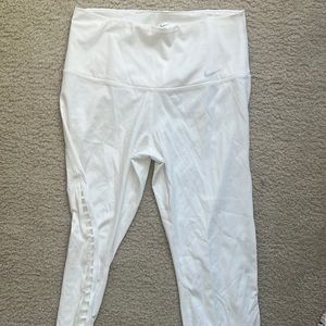 Nike leggings